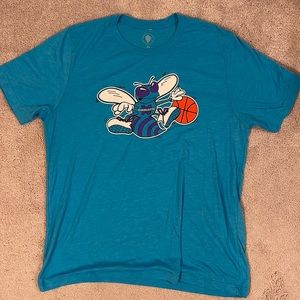 Charlotte Hornets XL T-Shirt